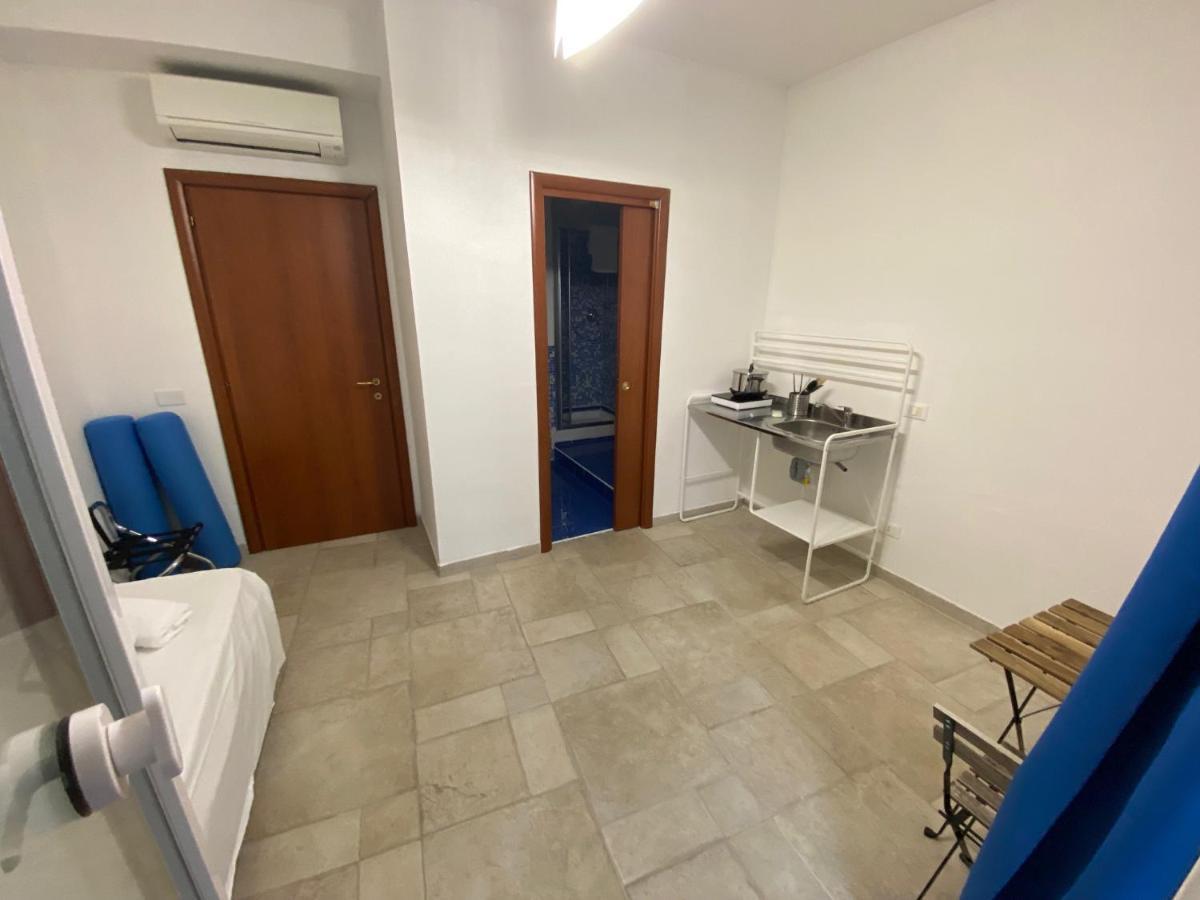 Galleria Frascati Rooms And Apartment Exterior foto
