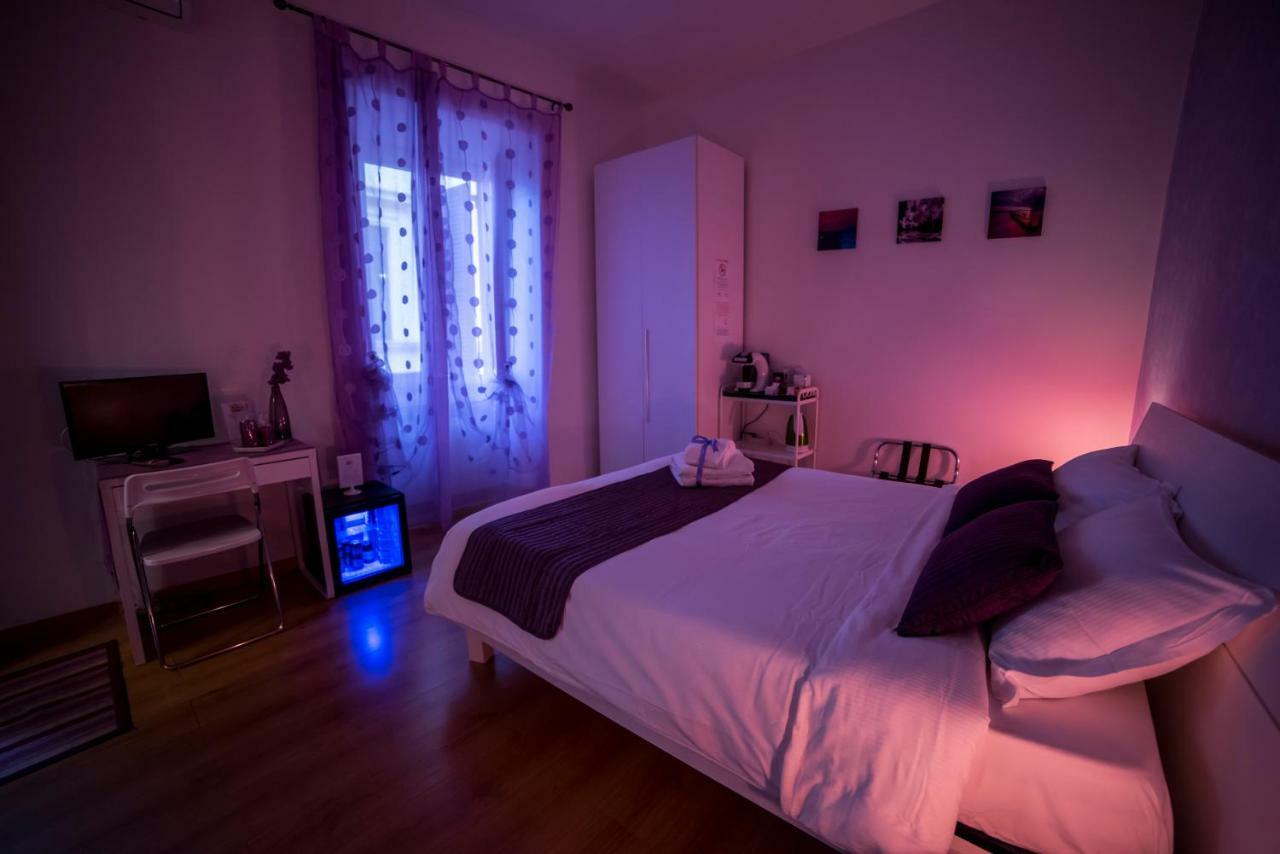 Galleria Frascati Rooms And Apartment Exterior foto
